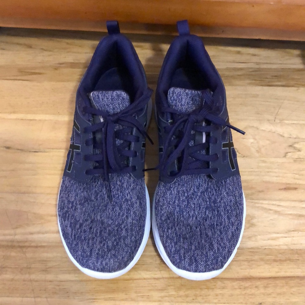 ASICS Running Shoes - Picture 3 of 4